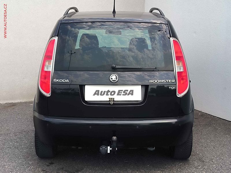 Škoda Roomster (2013) 1.6 TDi, Elegance, panor, TZ - fotka 5 z 15