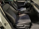 Volkswagen Passat (2015) 2.0 TDi, ČR, Highline, DSG - náhled 12