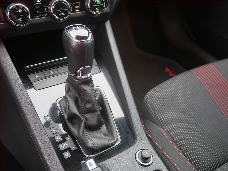 Škoda Octavia (2019) 2.0 TDI, Automat, Serv.kniha - fotka 13 z 18