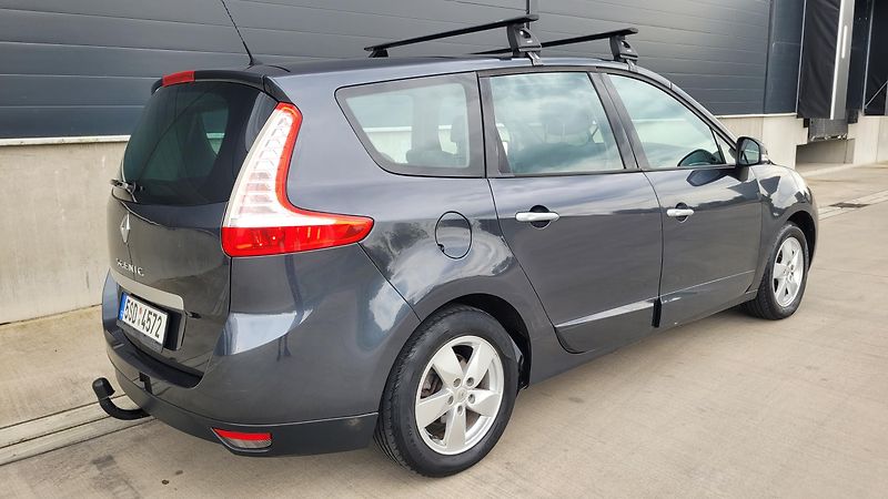 Renault Scénic 2,0i 103 KW AUTOMAT - fotka 9 z 19