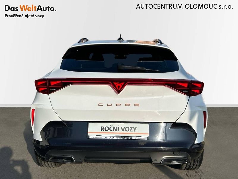 Cupra Formentor (2025) 1.5 eTSI 7DSG - fotka 10 z 35