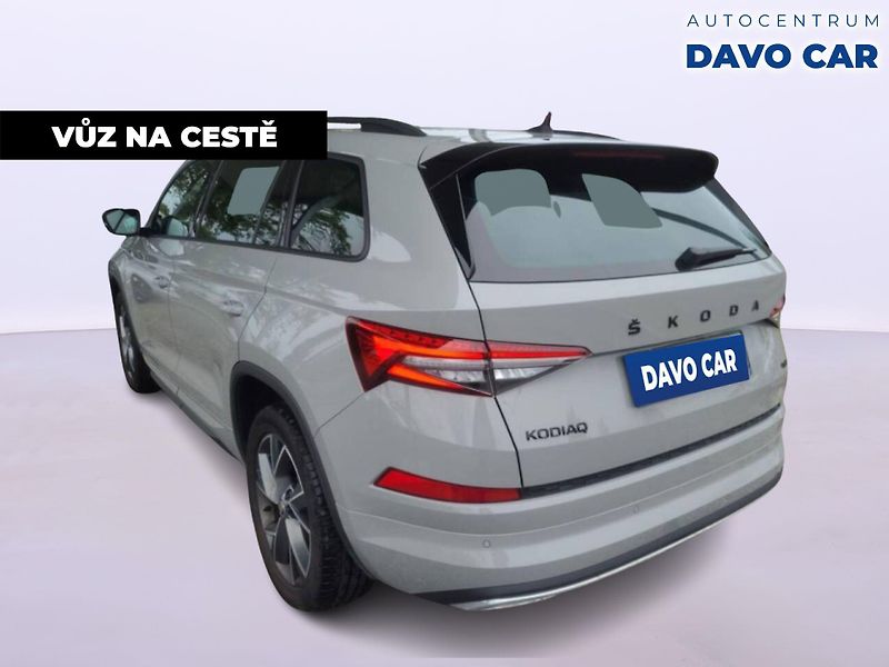 Škoda Kodiaq 2,0 TSI Sportline 4x4 DSG Tažn - fotka 4 z 12