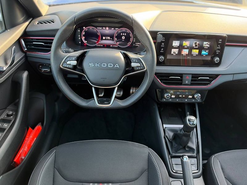 Škoda Kamiq Monte Carlo 1,0 TSI 85 kW 6° M - fotka 12 z 32