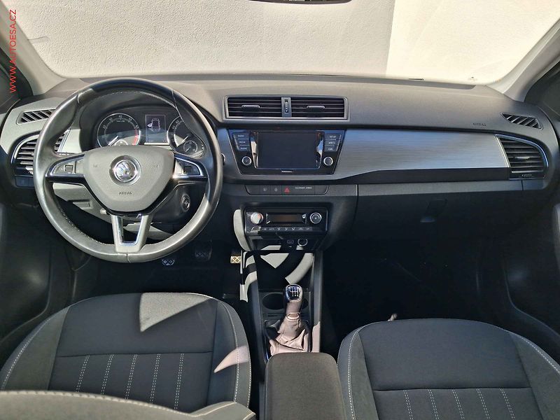 Škoda Fabia (2019) 1.0TSi, 2.maj,ČR, AC, temp - fotka 8 z 18