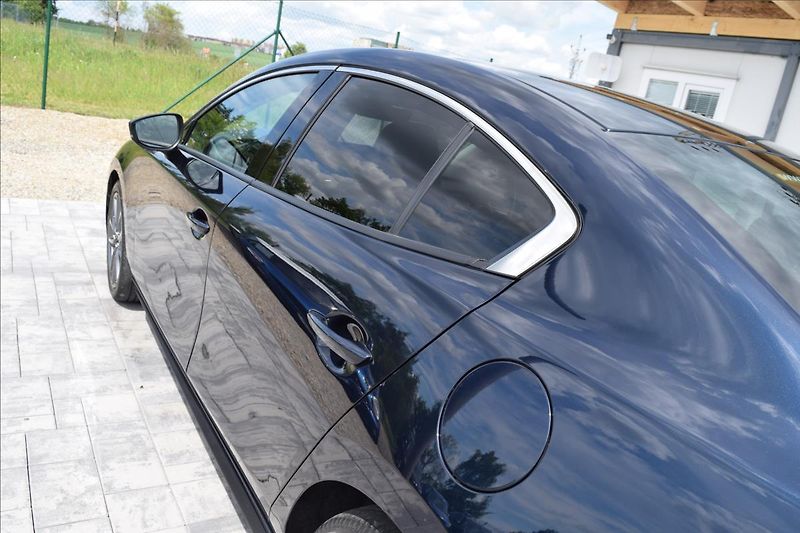 Mazda 3 2,0 i 90KW NÍZKÉ KM KUŽE ALU - fotka 11 z 55