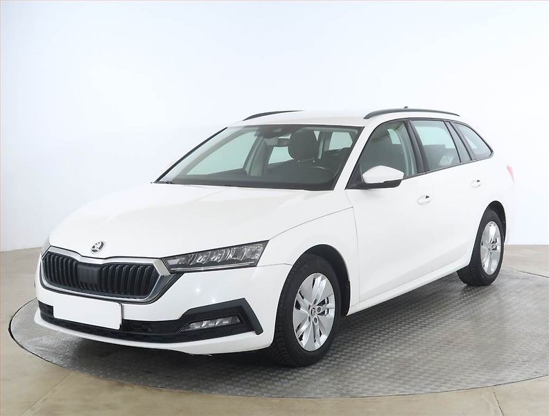 Škoda Octavia (2020) Ambition 2.0 TDI, Automat - fotka 2 z 20