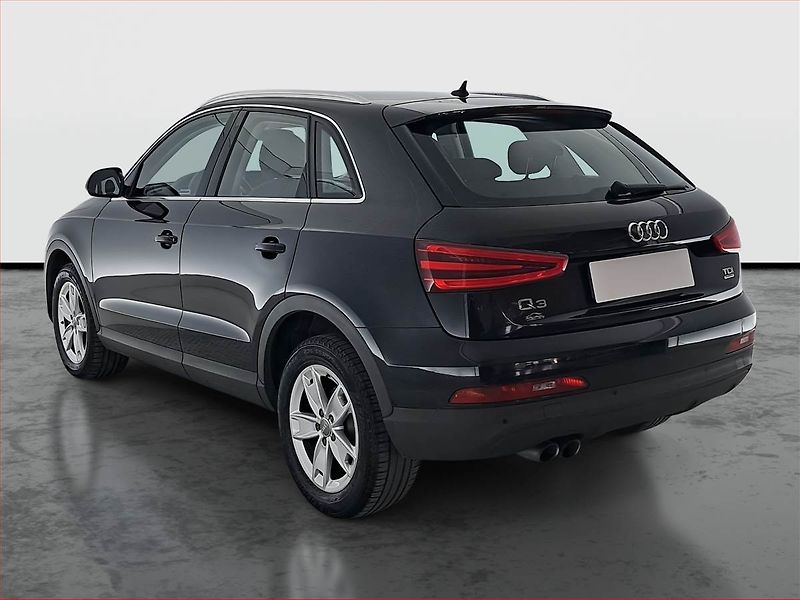 Audi Q3 (2014) 2.0 TDI, 4X4, Automat, Navi - fotka 4 z 20