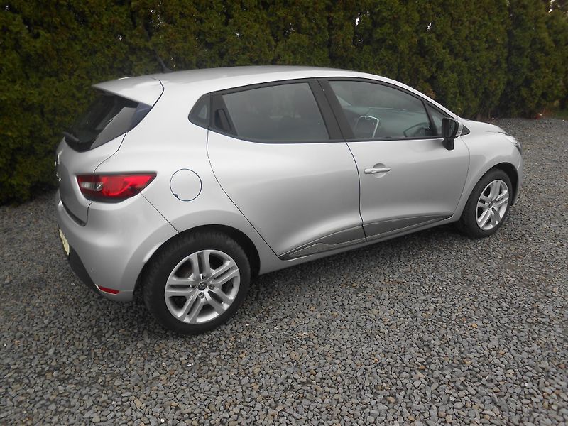 Renault Clio 0,9TCe,NAVI, CHROM, 65TKM - fotka 4 z 39