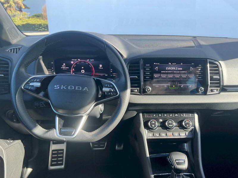 Škoda Karoq (2025) Sportline 1.5TSi 110kW 7°autom - fotka 21 z 30