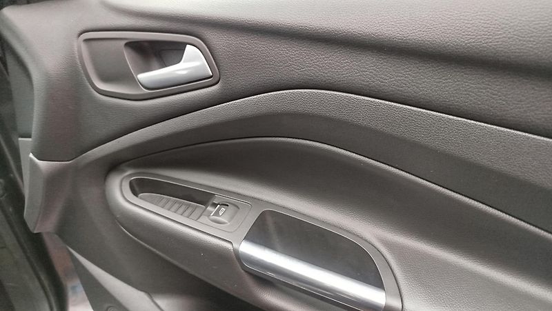 Ford Kuga (2019) 1.5  - fotka 25 z 33