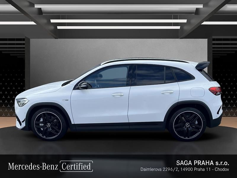 Mercedes-Benz GLA Mercedes-AMG 35 4MATIC Aero - fotka 6 z 18