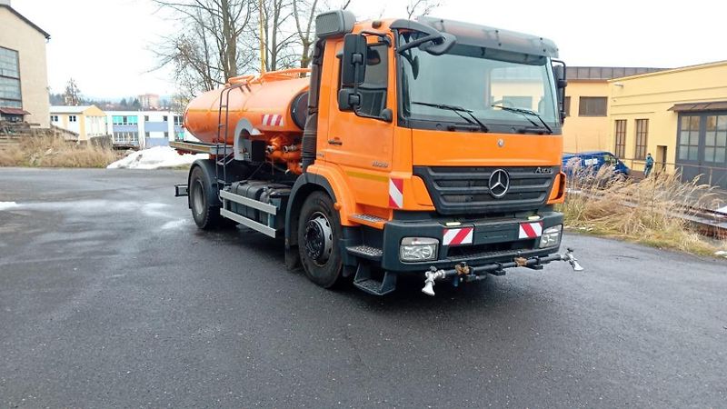 Mercedes-Benz Axor (2010) 1829 Kropička - fotka 8 z 16