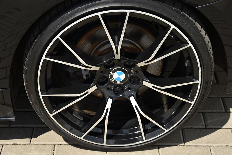BMW Řada 4 440i xDrive  M PAKET HEAD UP - fotka 11 z 34