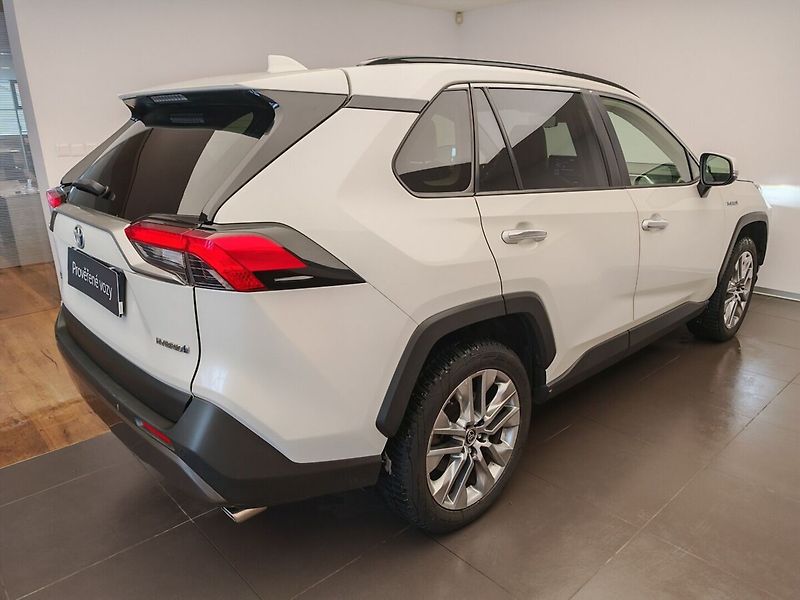 Toyota RAV4 Executiv, 4x4, Hybrid - fotka 4 z 43