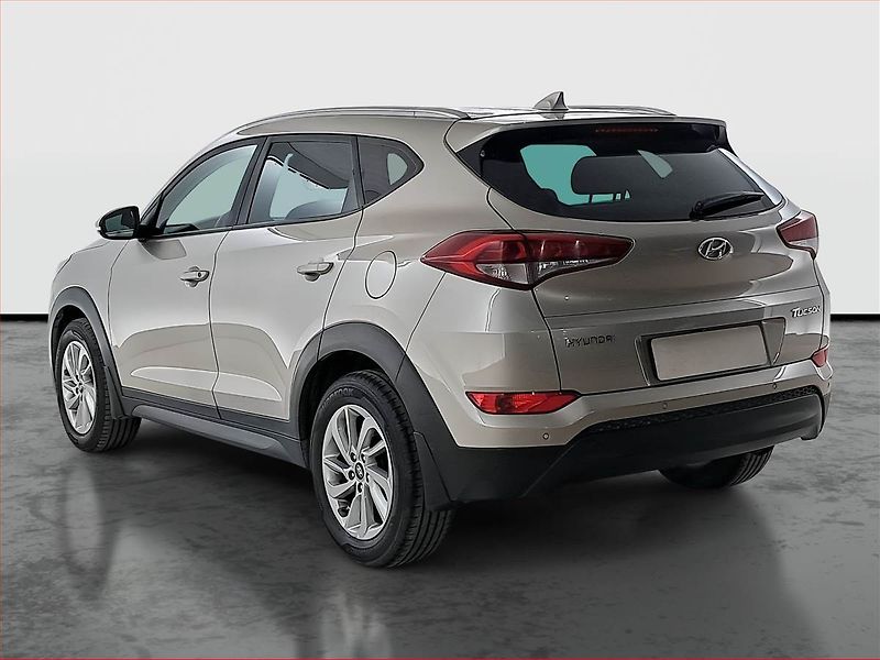 Hyundai Tucson (2016) 1.7 CRDi, Automat, Navi - fotka 4 z 20