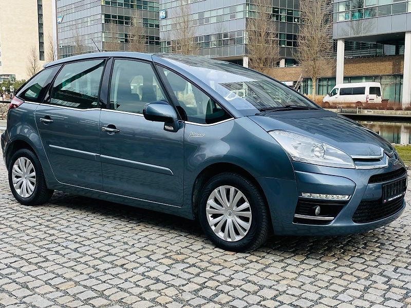 Citroën C4 Picasso 1.6i 88KW MANUÁL LED SENZORY - fotka 9 z 44