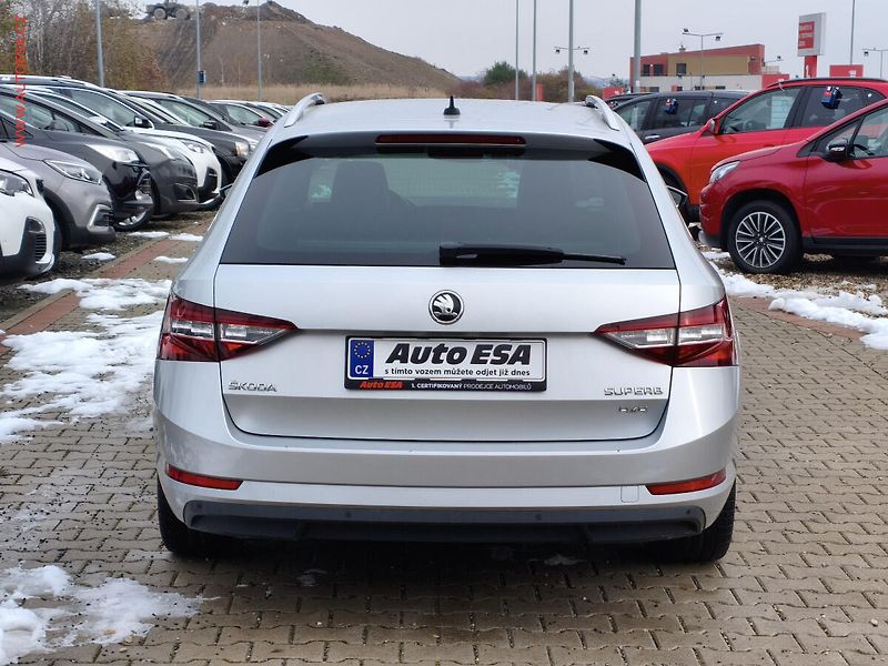 Škoda Superb (2019) 2.0 TDi 4x4, L&K, DSG, TZ, - fotka 5 z 19