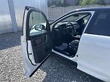 Land Rover Discovery Sport 2.0TDi 180PS 4x4 R-DYNAMIC TOP - náhled 160