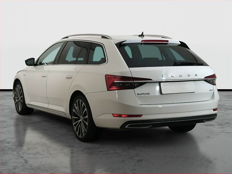 Škoda Superb (2019) Laurin&Klement 2.0 TDI, 4X4 - fotka 4 z 18