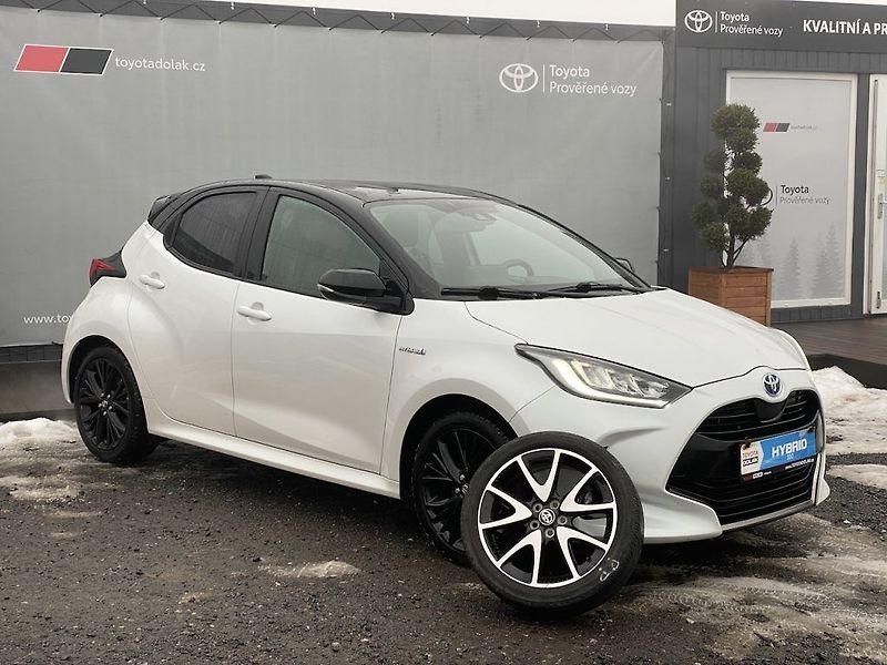 Toyota Yaris 1.5HSD, ČR-1, Selection, +kola - fotka 1 z 31