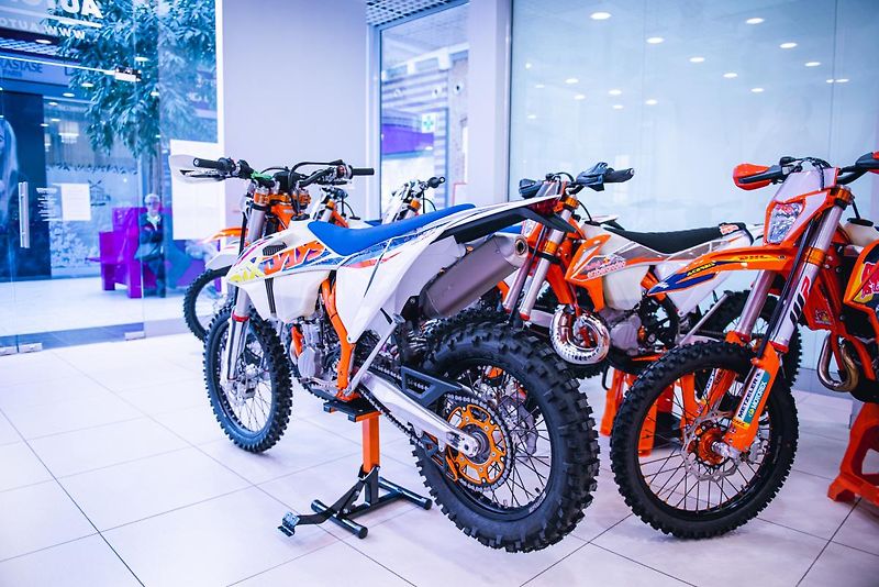 KTM 450 EXC SIX DAYS NOVÁ 0 KM  - fotka 4 z 50