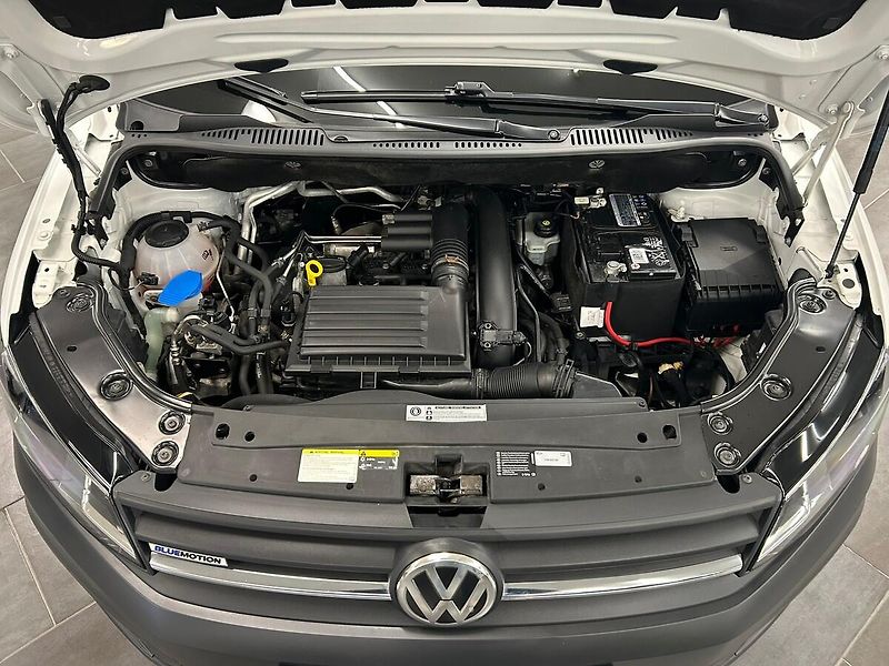 Volkswagen Caddy (2018) 1.4TGI Maxi Skříň | Záruka - fotka 41 z 57