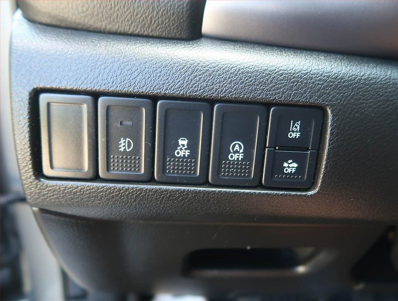 Suzuki Vitara (2023) Premium 1.4 BoosterJet - fotka 18 z 20