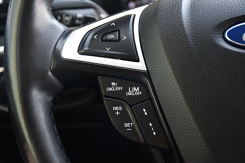 Ford S-MAX 2,0TDCi ČR 1.MAJITEL 140KW AT - fotka 29 z 53