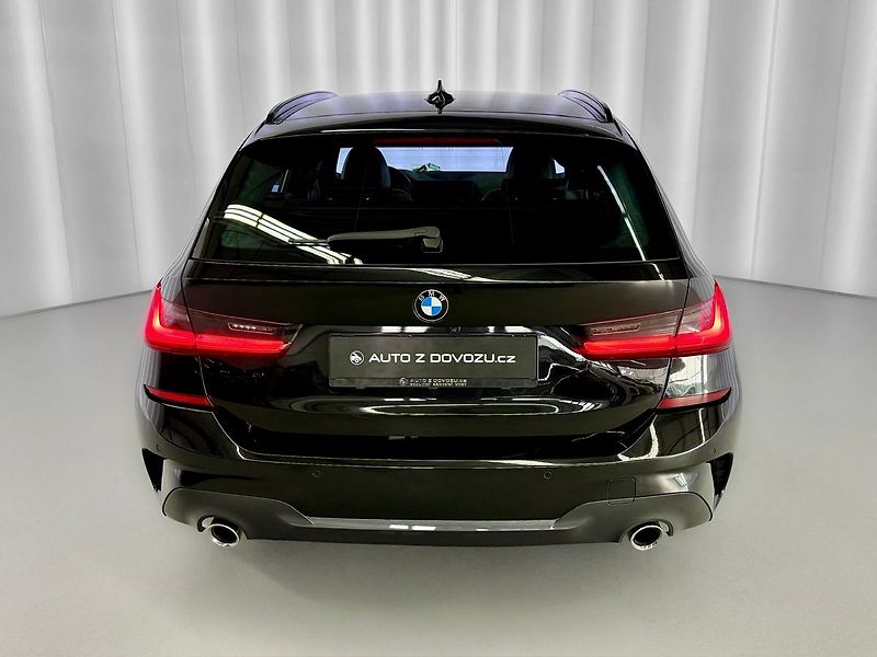 BMW Řada 3 320d xDrive M-PAKET, ALCANTARA - fotka 6 z 31