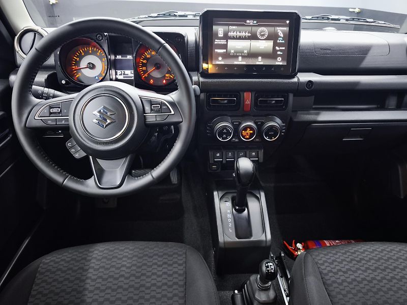 Suzuki Jimny (2025) 1.5 GLX AUTOMAT, 4X4 LONG - fotka 26 z 28