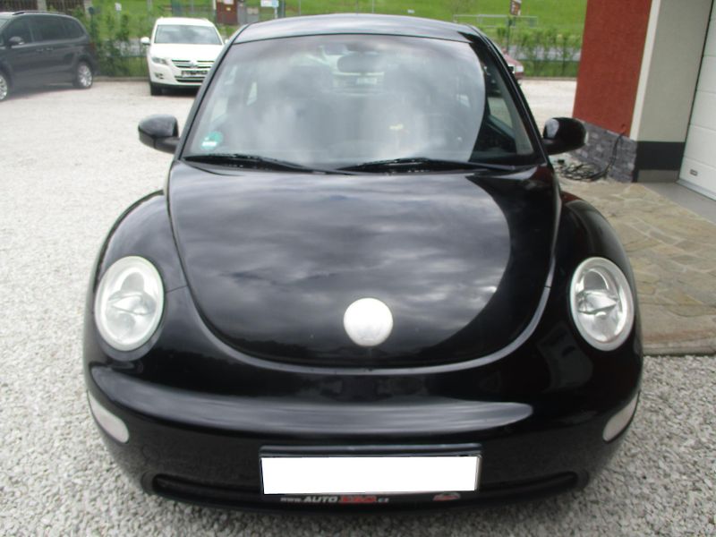 Volkswagen New Beetle 1.6i KLIMA NEHAVAROVANÉ - fotka 7 z 30