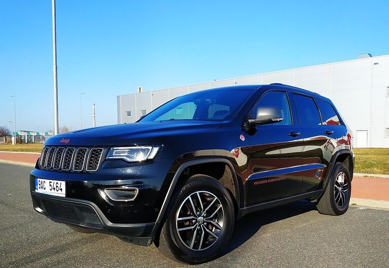 Jeep Grand Cherokee 3.0 V6 Trailhawk 154 200 km  - fotka 1 z 57
