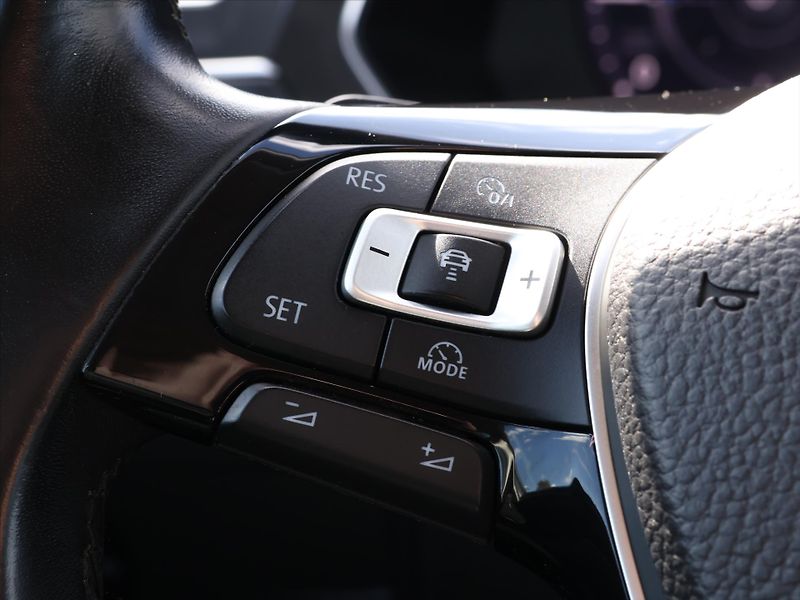 Volkswagen Tiguan 2,0 TDI 110kW DSG 4M Highline - fotka 22 z 37