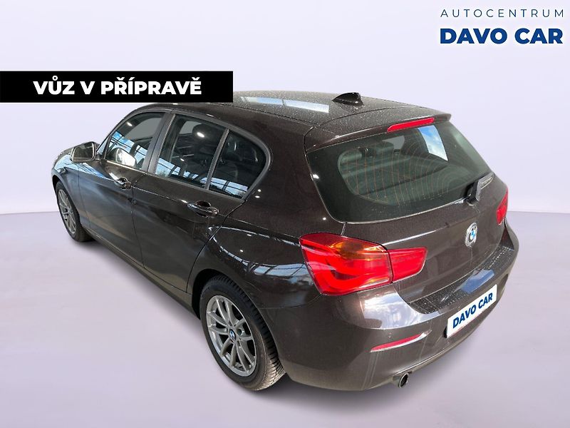 BMW Řada 1 1,5 118i Advantage 1.Maj. - fotka 2 z 12