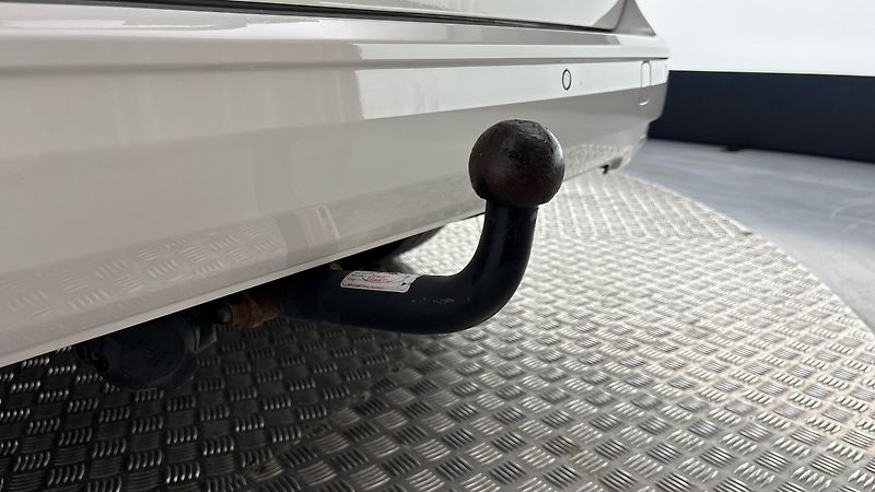 Volkswagen Caddy 2.0 TDI DSG - fotka 25 z 25