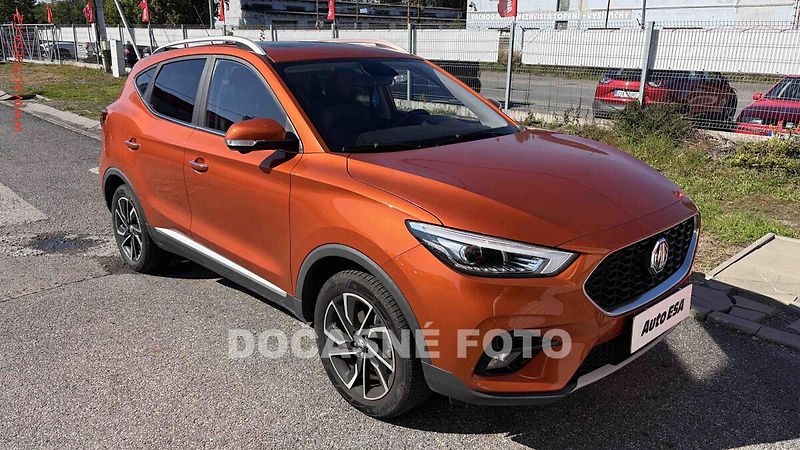 MG ZS (2024) 1.0TGi, 1.maj,ČR, servis - fotka 1 z 3