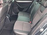 Škoda Octavia (2014) 1.4 TSi, Elegance, DSG, bixen - náhled 10