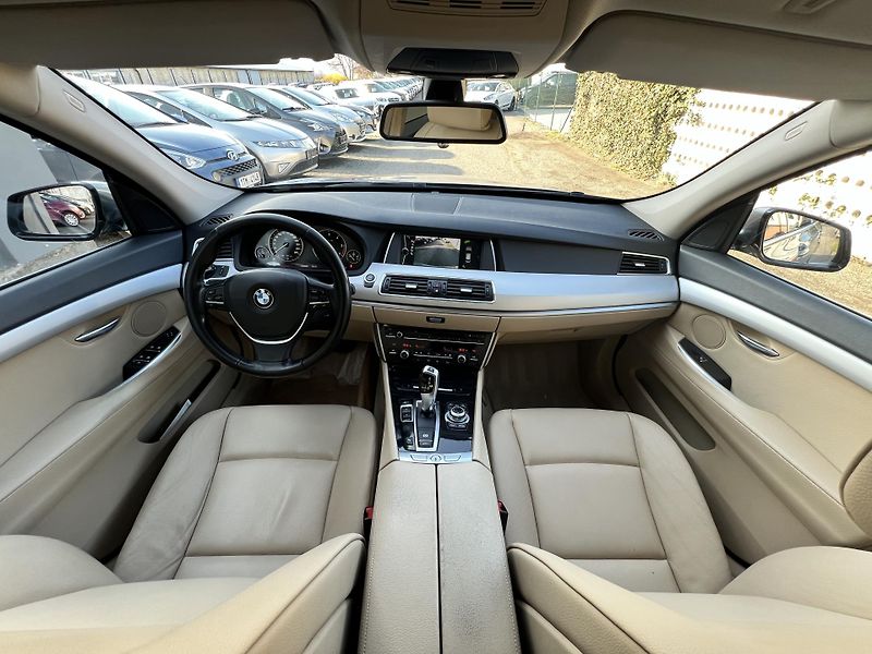 BMW Řada 5 GT 530D AUTOMAT NAVI KAMERA  - fotka 19 z 45