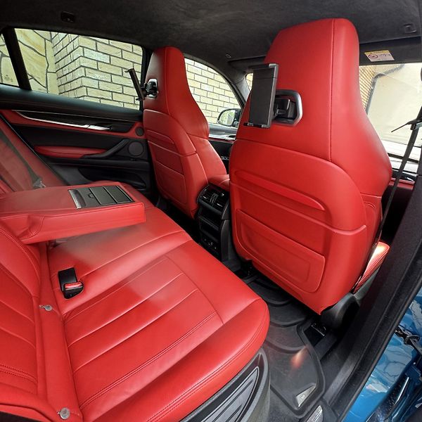 BMW X6 (2015) M - fotka 8 z 9