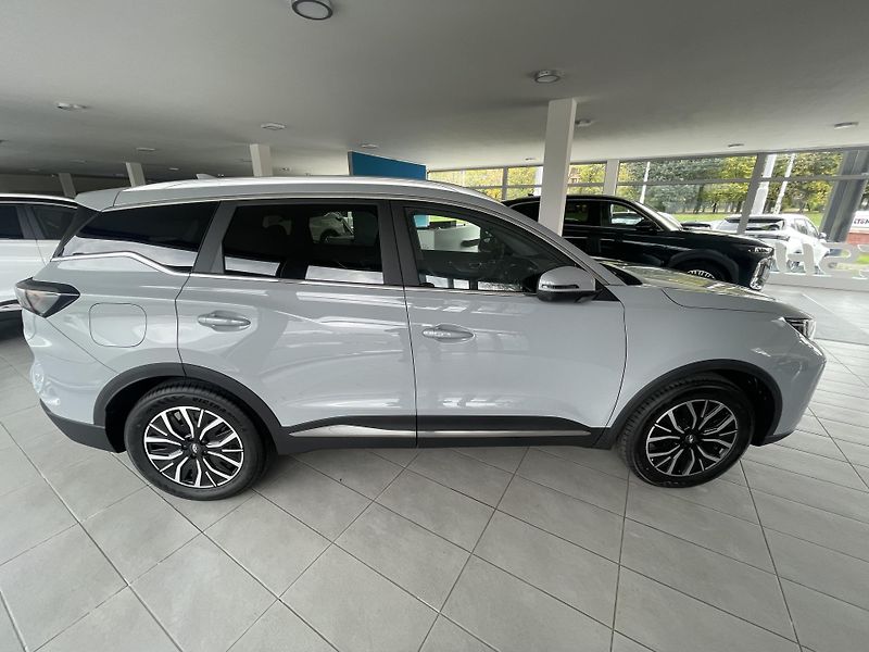 Chery Tiggo 7 PHEV (2026) 1,5T Unique FWD - fotka 6 z 54