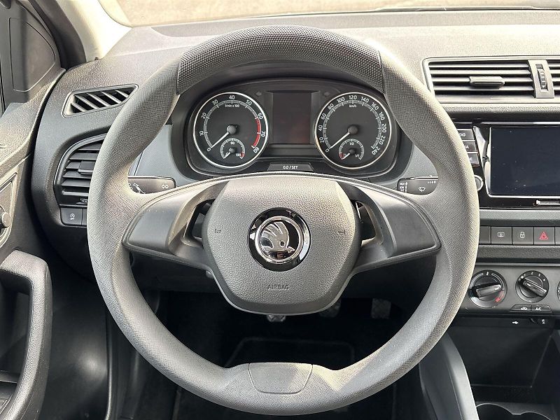 Škoda Fabia (2022) Combi Tour 1.0 TSI Active - fotka 17 z 23