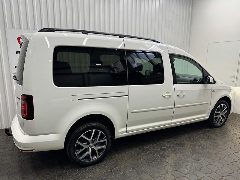 Volkswagen Caddy MAXI 2.0TDI 110kW DSG 4MOTION - fotka 9 z 42