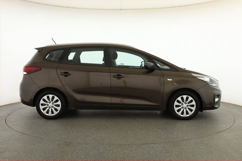Kia Carens (2017) 1.7 CRDi, ČR,1.maj, Serv.kniha - fotka 6 z 15