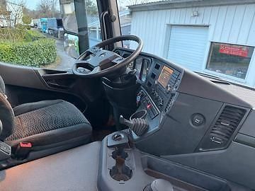 Mercedes-Benz (2018) Arocs 3240 8x4 MIX 9m3 - fotka 18 z 27