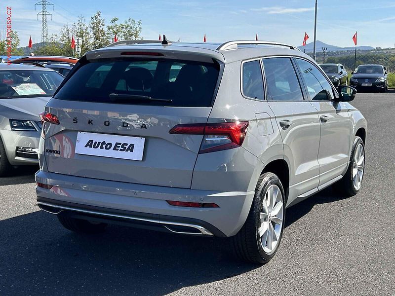 Škoda Karoq (2021) 1.5 TSI - fotka 4 z 19