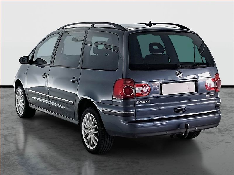 Volkswagen Sharan (2008) 2.0 TDI, Xenony, Tempomat - fotka 4 z 17
