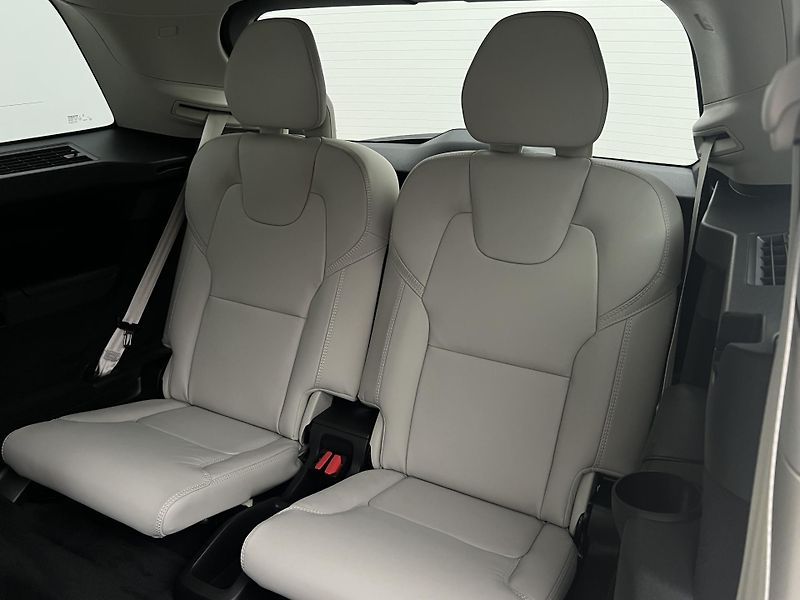 Volvo XC90 (2026) T8 AWD PLUS BRIGHT - fotka 7 z 45