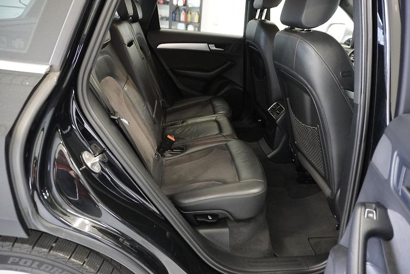 Audi SQ5 3.0TDI 313PS QUATTRO AUZTOMAT - fotka 26 z 28