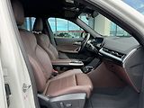 BMW iX1 xDrive 30 - náhled 18