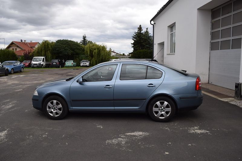 Škoda Octavia (2008) 1.8TSI 118kwELEGANCE KLIMA ALU - fotka 12 z 44